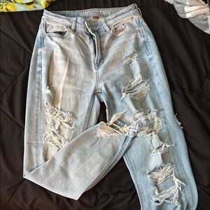American Eagle Outfitters Light Blue Distressed Women's Jeans